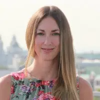 laura-carbon-clean.jpg-1